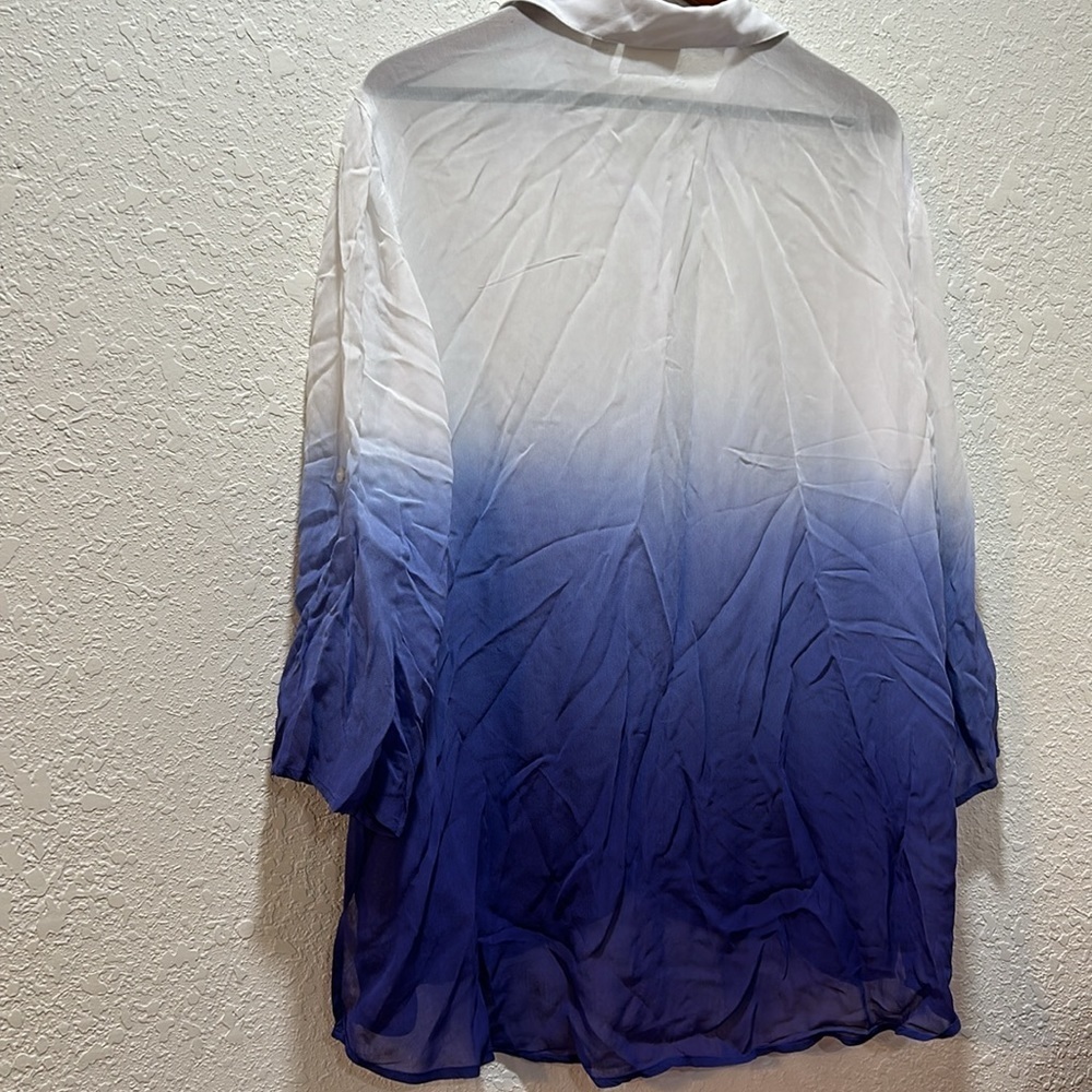 Chicos  button up purple&white ombre top size 2 GUC… - Picture 8 of 12